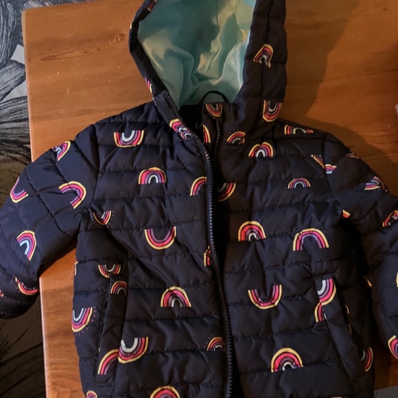 Puffer jacket size 3T - Picture 2 of 3